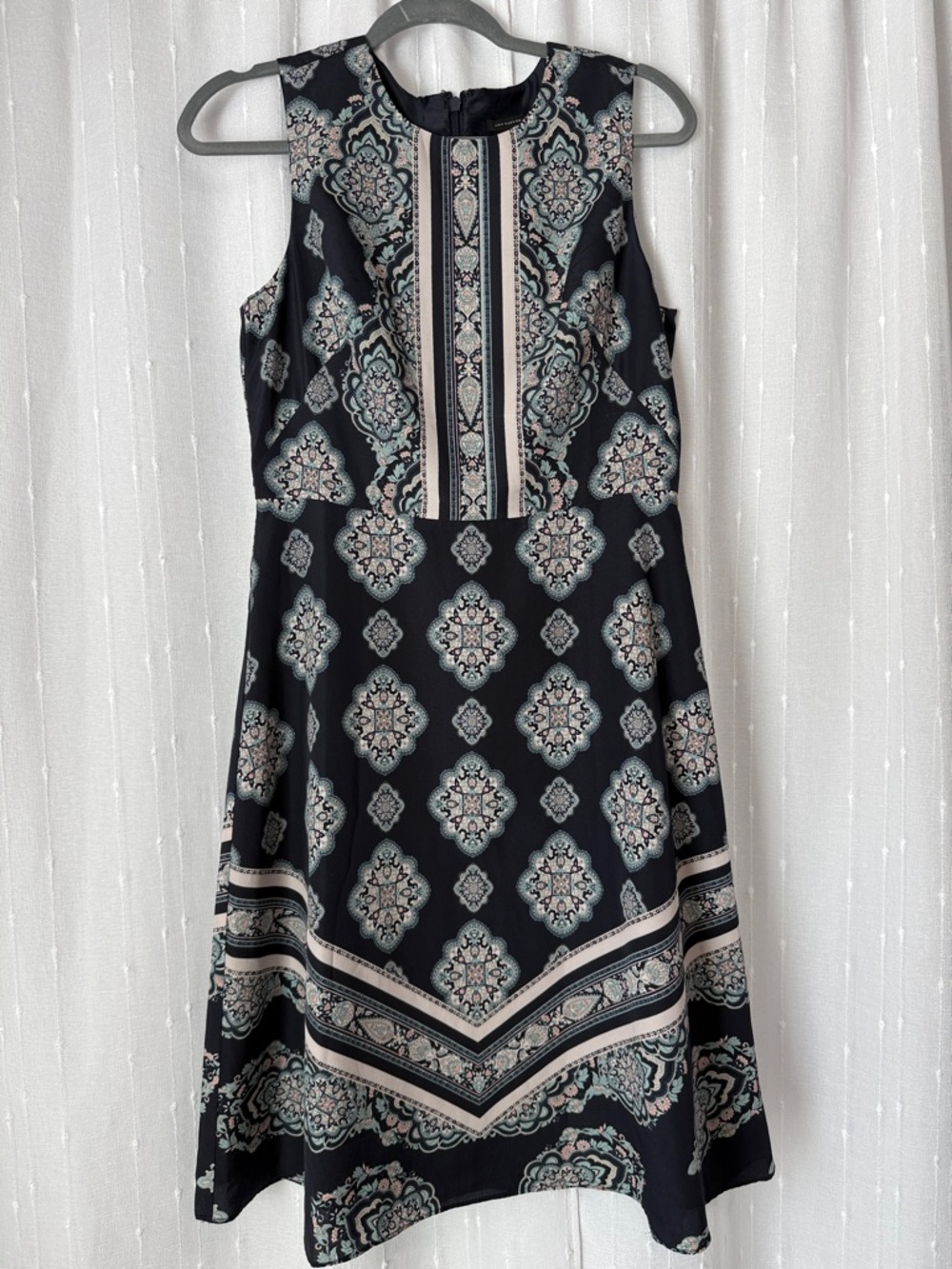Ann Taylor Navy Sleeveless Midi Dress with Blue and Light Pink Medallion Print